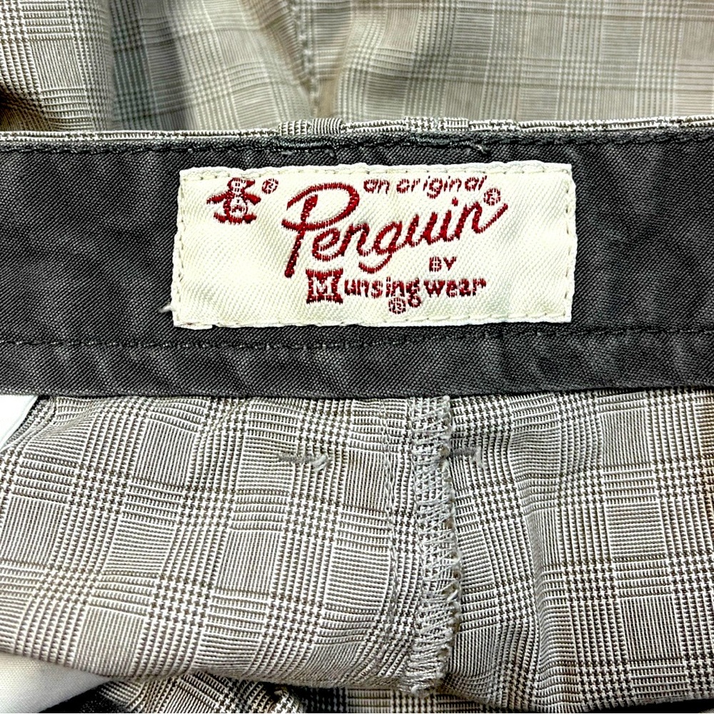 ⭐️HP⭐️Original Penguin Men’s Shorts Bundle. Size 32-33 Grey plaid and Khaki - Picture 8 of 14